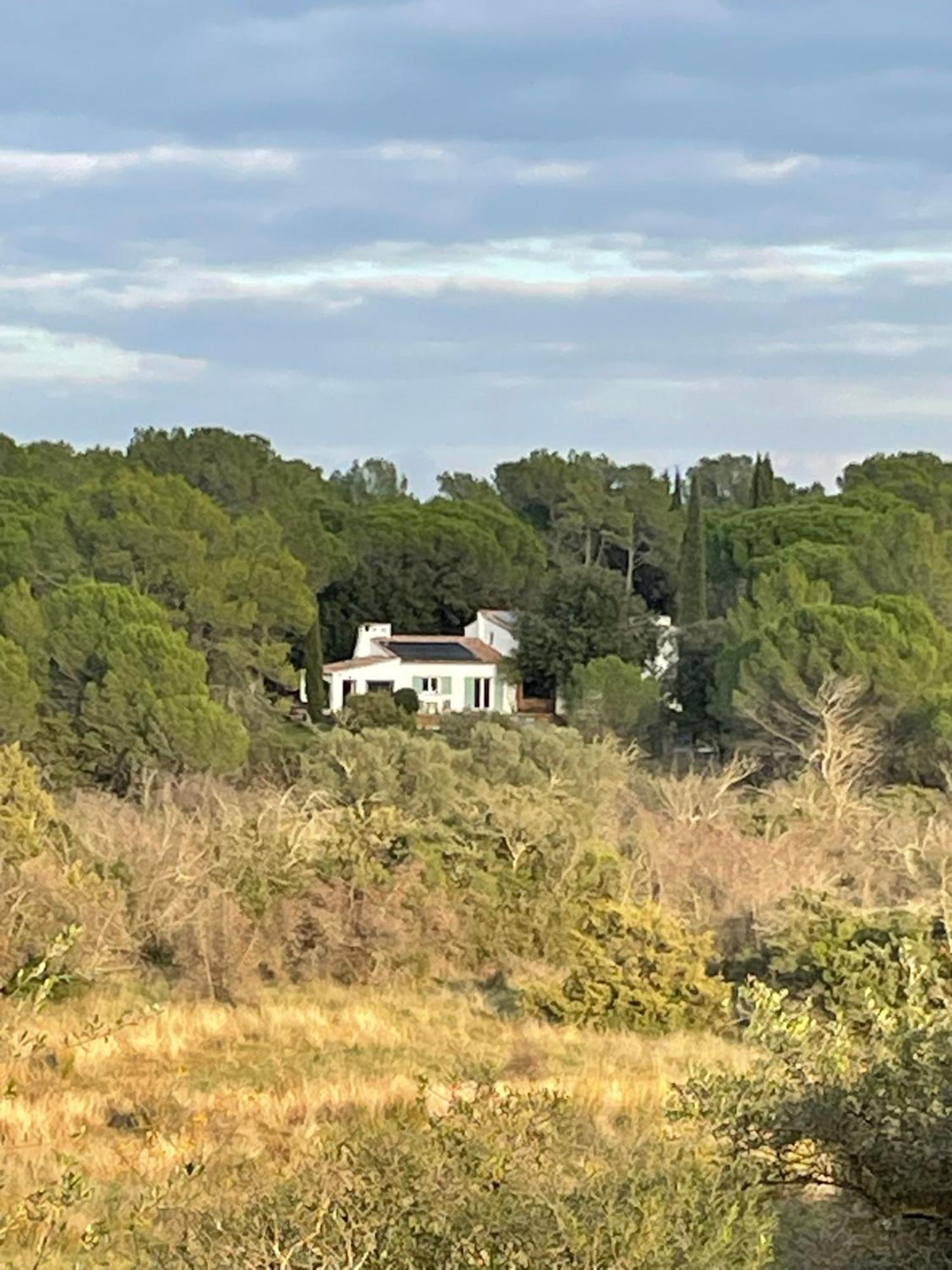 Residence Gabrielle Le Cannet Des Maures Exterior foto